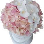 Flower box hortensje różowe i białe storczyki M