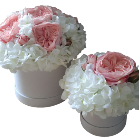 2 kompozycje flower box hortensje białe z różami angielskimi w welurowym pudełku