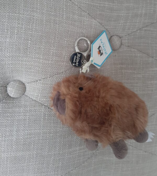 Jellycat kapibara breloczek - obrazek 3