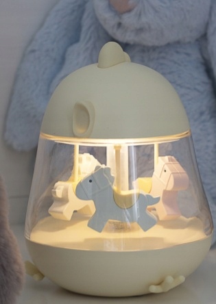 Rabbit & Friends lampka żółta nocna z pozytywką karuzela z konikami