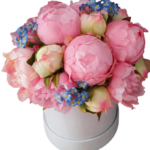 Flower box piwonie peonie różowe i niezapominajki S